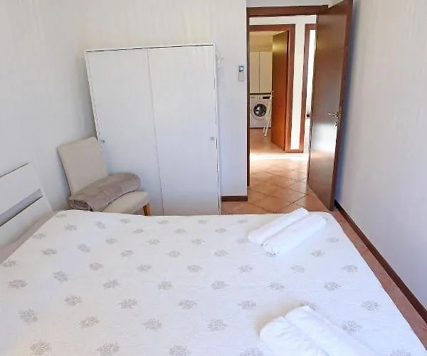 Casa Elisa, Trilocale A Apartman *